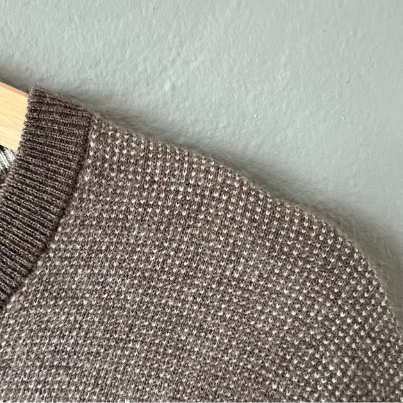Italian Wool Banana Republic Sweater Sz L - Picture 4 of 5